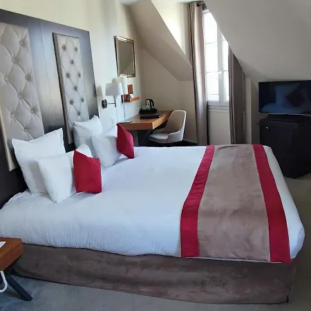 Hotel Elysées Bassano