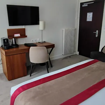 Elysées Bassano 4* Parigi