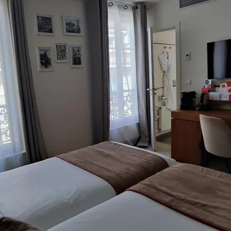 Elysées Bassano Parigi
