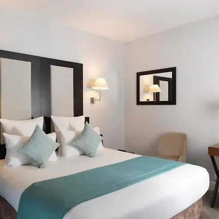 Hotel Elysées Bassano Parigi