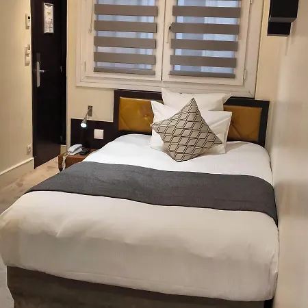 Elysées Bassano Hotel Parigi