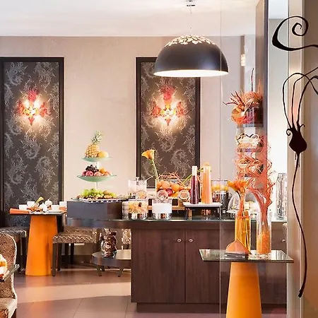 Elysées Bassano Hotel Parigi