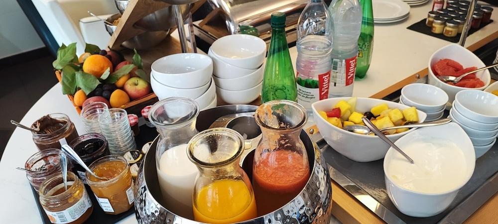 Elysees Bassano Hotel 4*