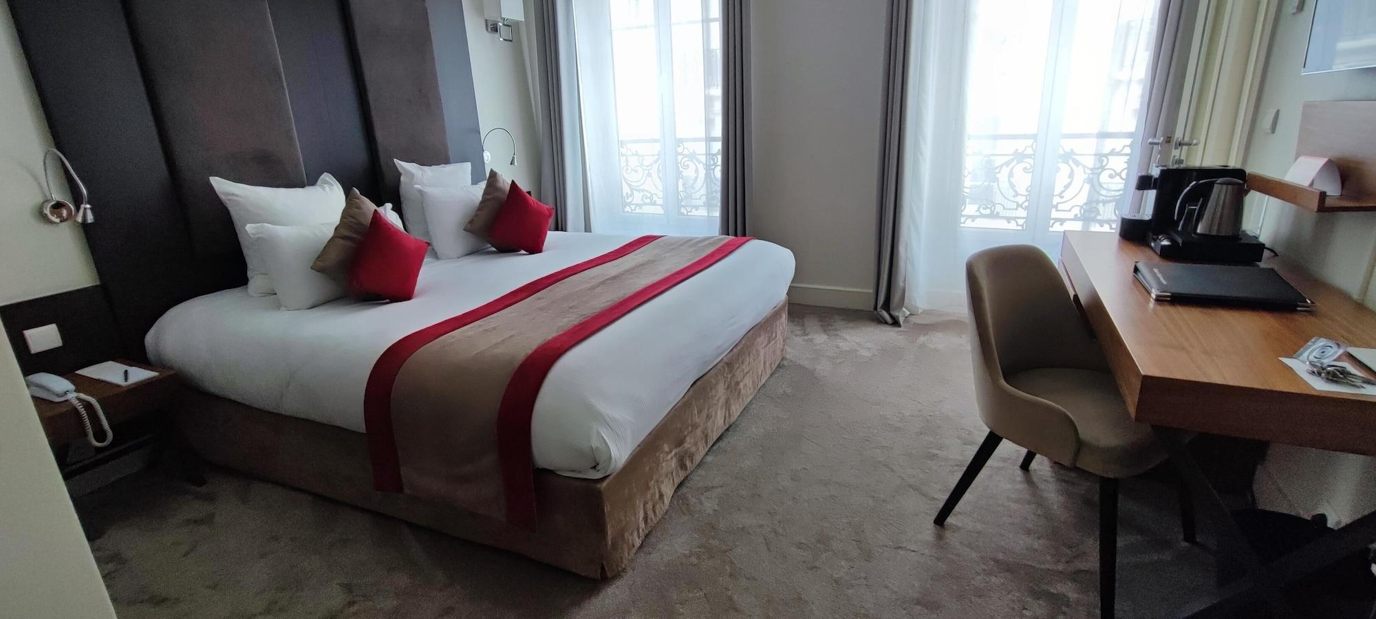 Elysées Bassano 4* Parigi