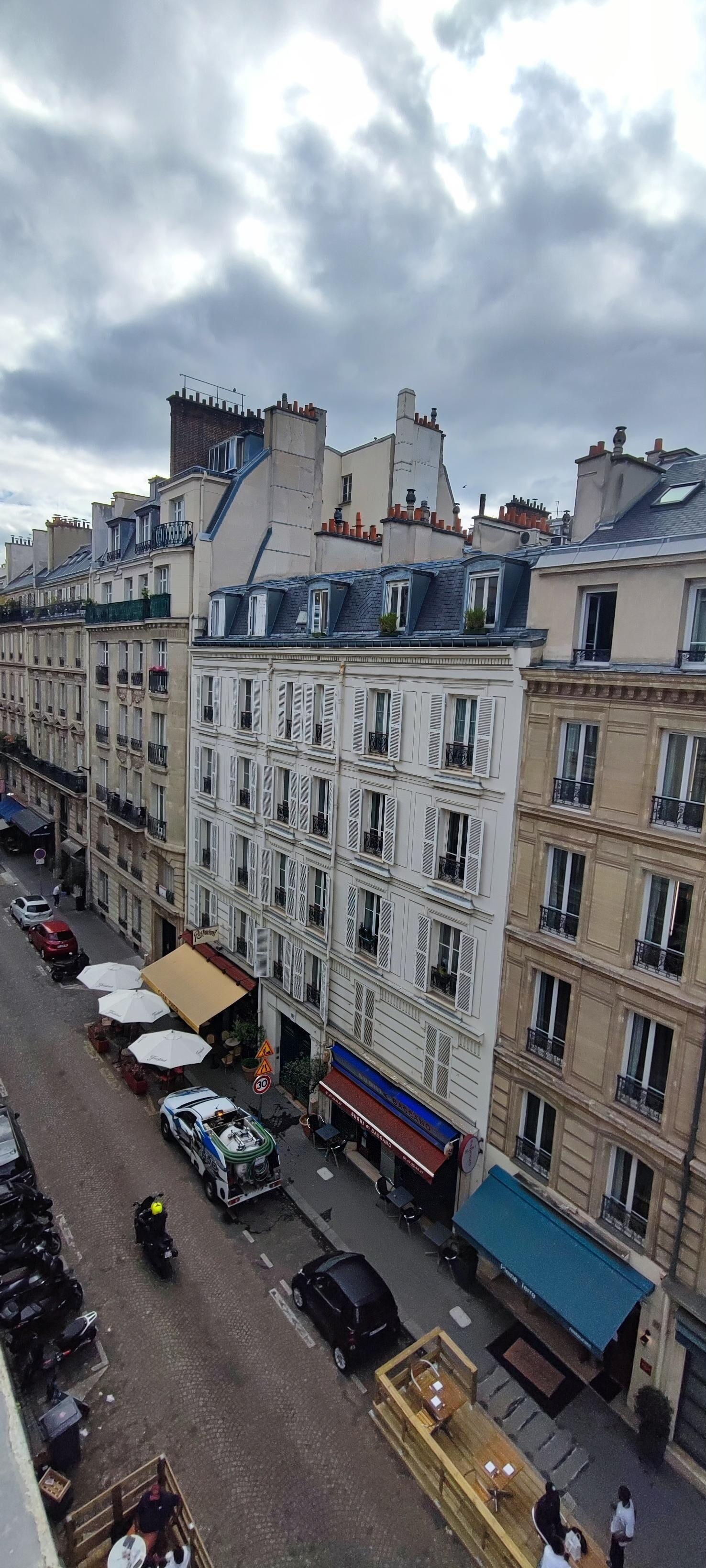 Hotel Elysées Bassano 4*