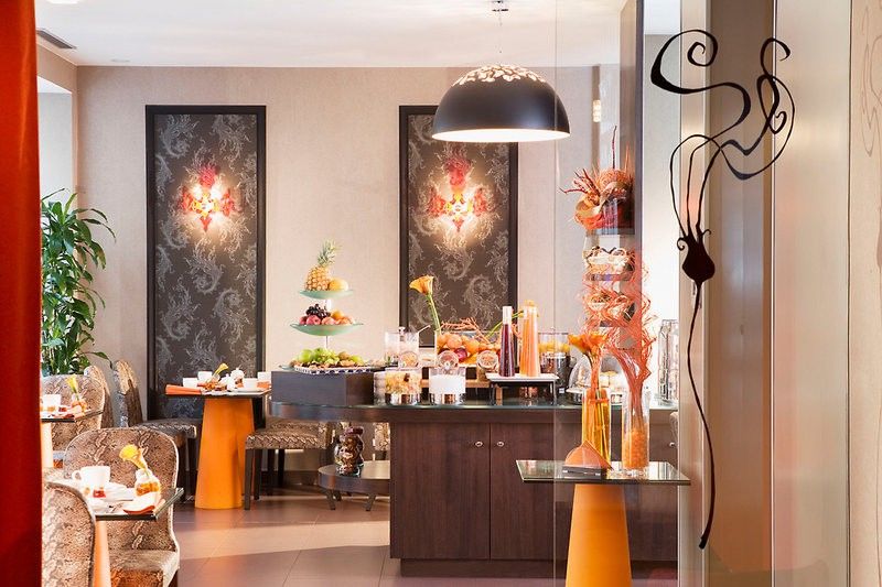 Elysées Bassano Hotel Parigi